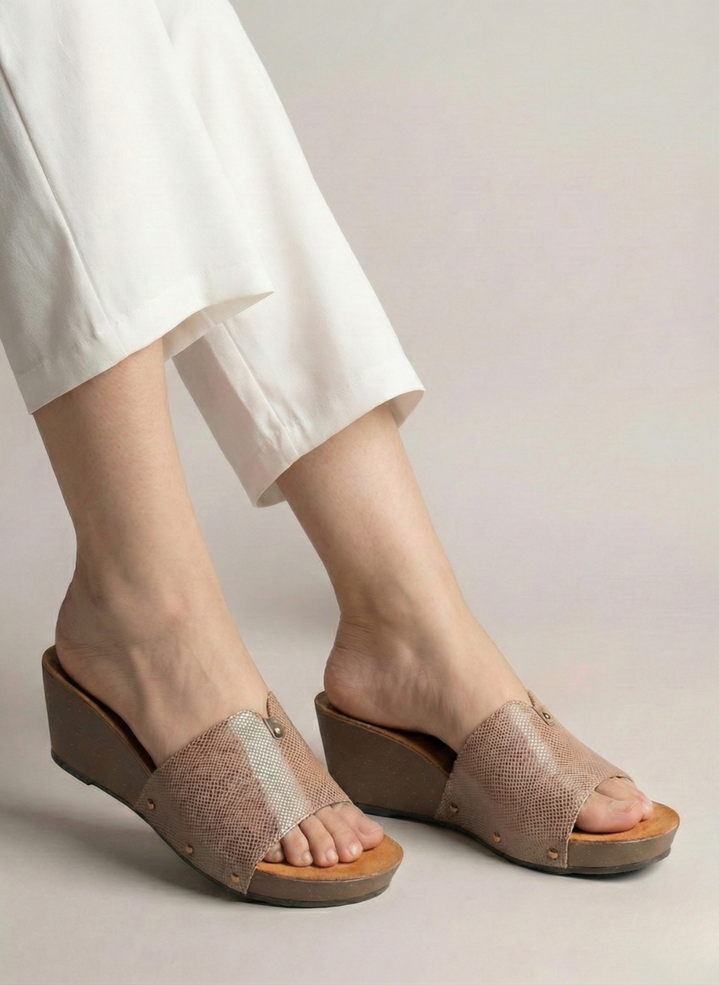 AURELIA COMFORT WEDGE