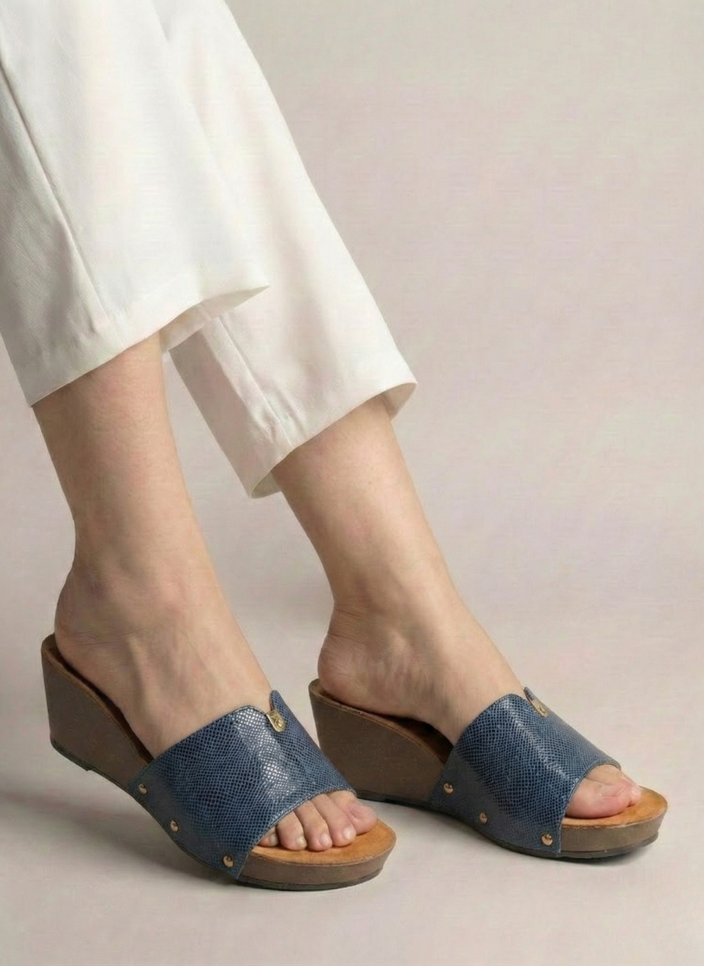AURELIA COMFORT WEDGE