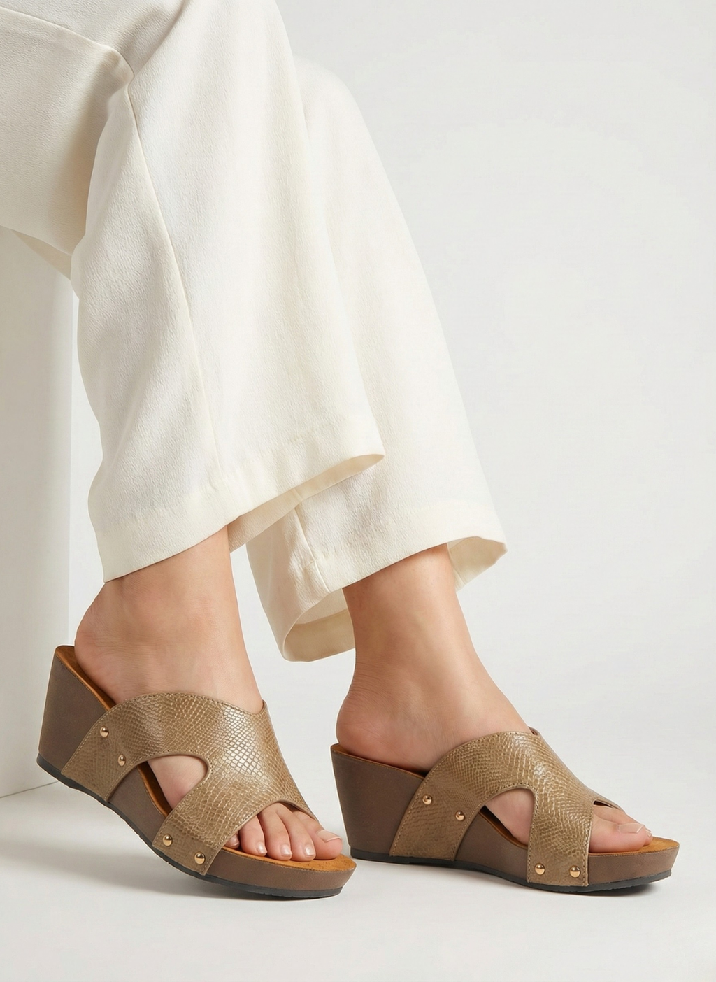 ALLDAY EASE WEDGE