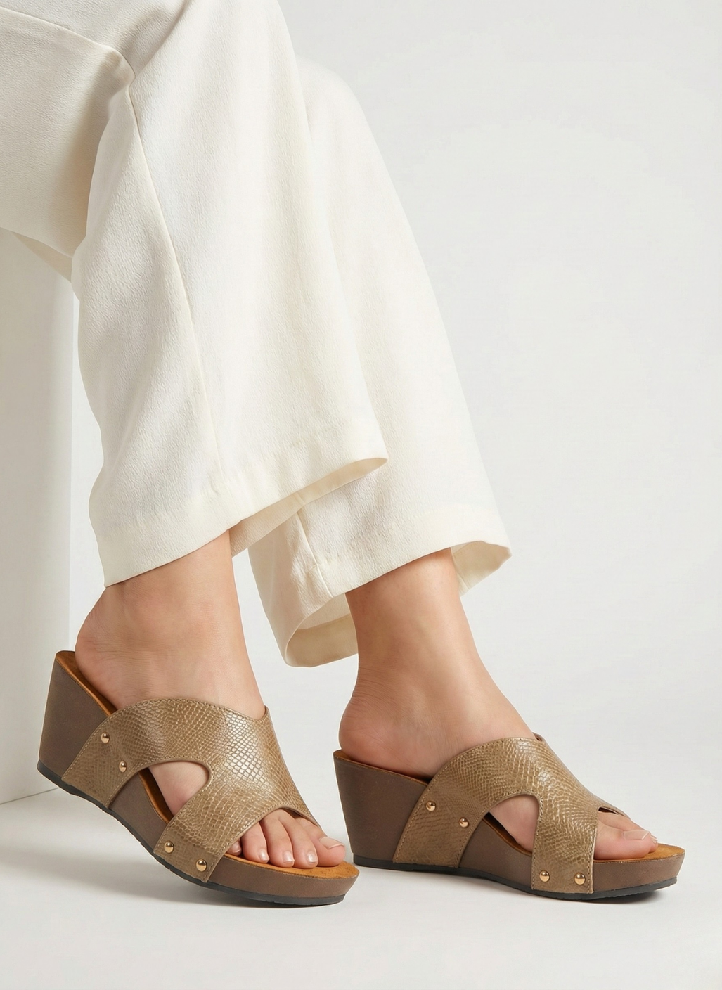 ALLDAY EASE WEDGE
