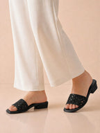 Gulabi Glow Sliders